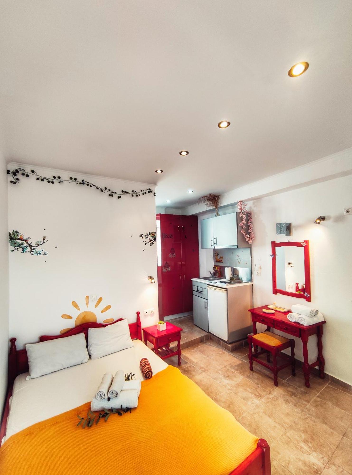 Melinta Rena'S Rooms Μελίντα الغرفة الصورة
