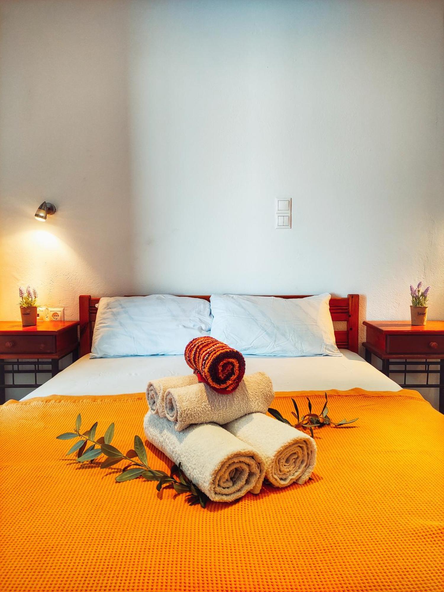Melinta Rena'S Rooms Μελίντα الغرفة الصورة