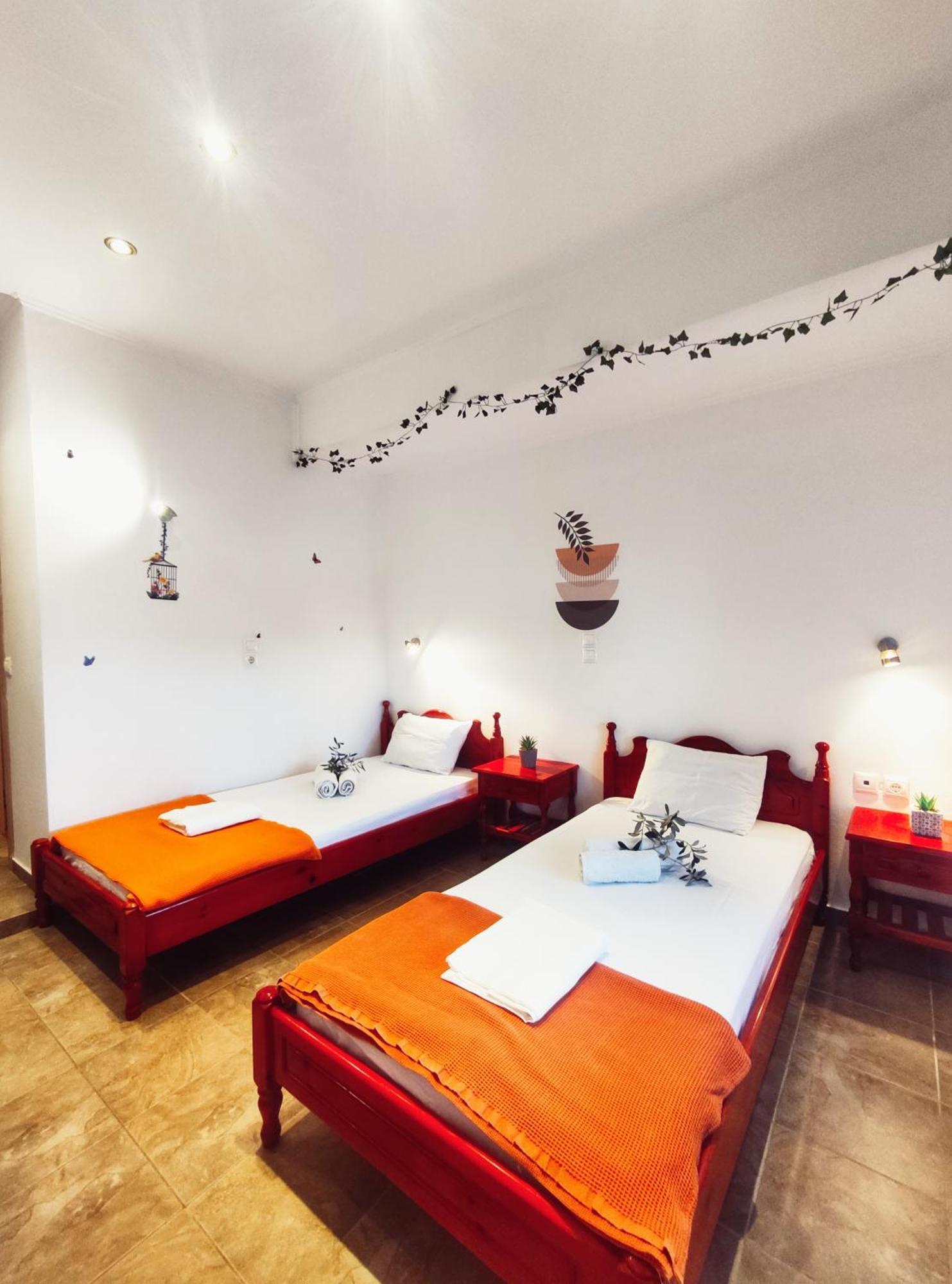 Melinta Rena'S Rooms Μελίντα الغرفة الصورة